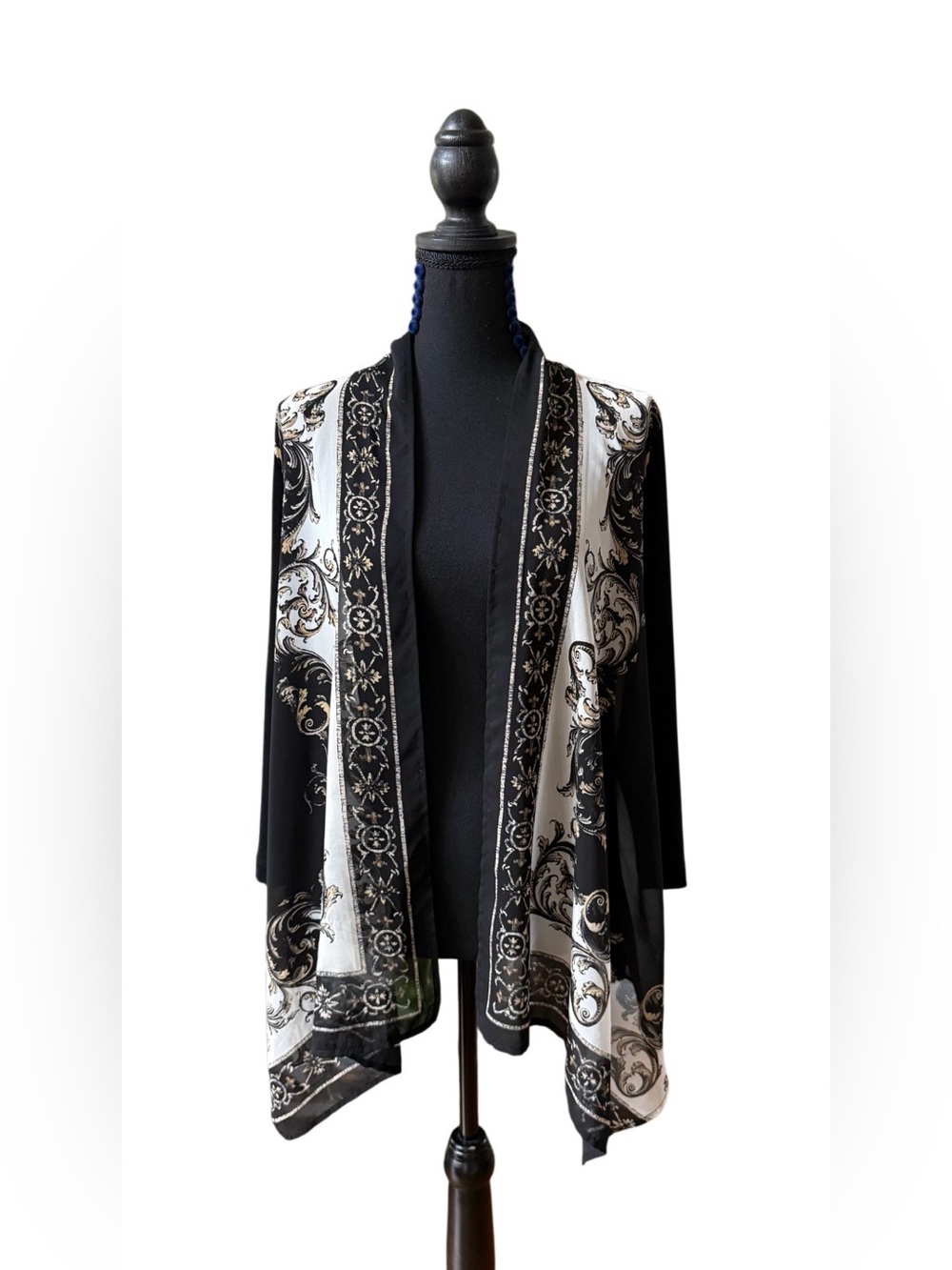 Travelers by Chico’s Black and White Open-Front Printed Women’s Cardigan
